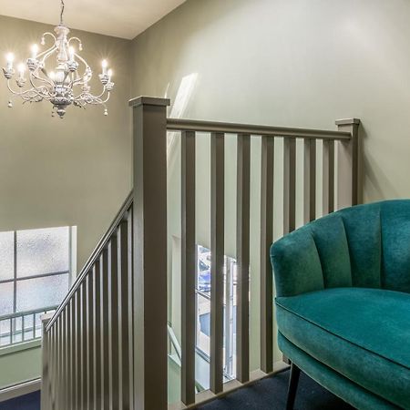Large Stylish Studio In The Heart Of The City Bath Kültér fotó
